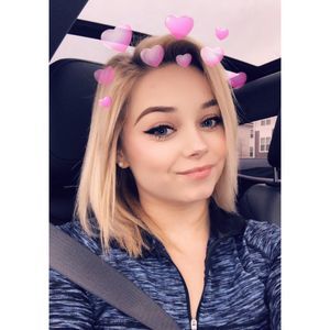 Meet your Posher, Abigail